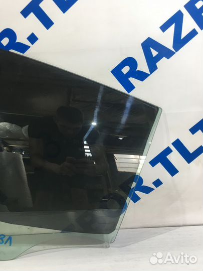Стекло двери зад лев KIA optima 3 TF 2.4 ат седан