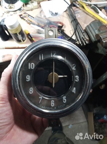 Часы на 21 Волгу
