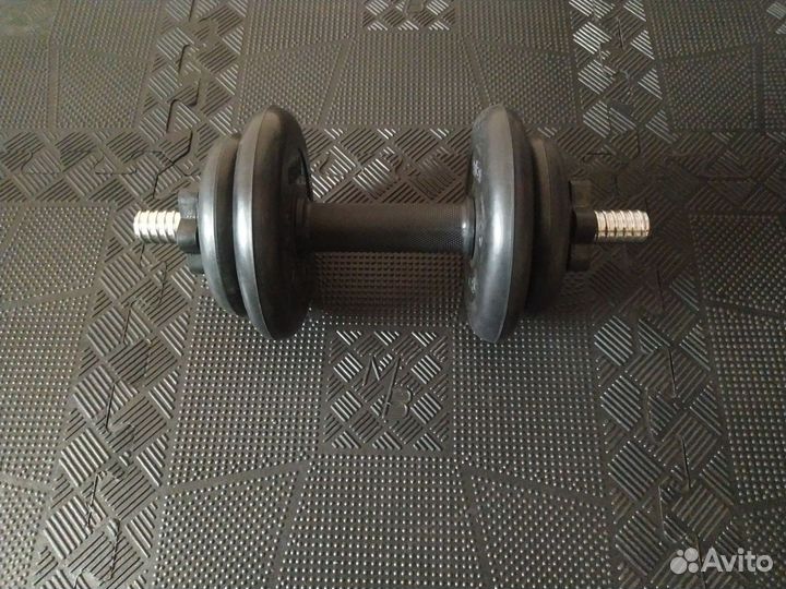 Гантель 9 кг