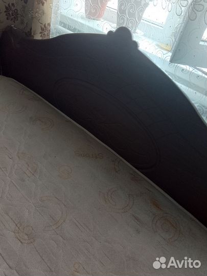 Кровать двухспальная с матрасом бу