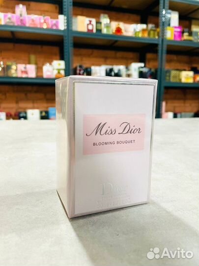 Парфюмерия Miss Dior Blooming Bouquet