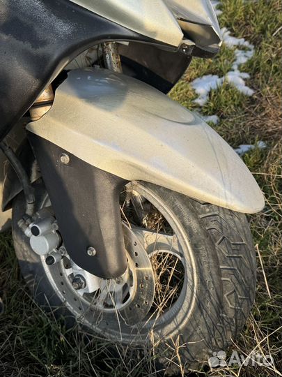 Крыло переднее viper storm