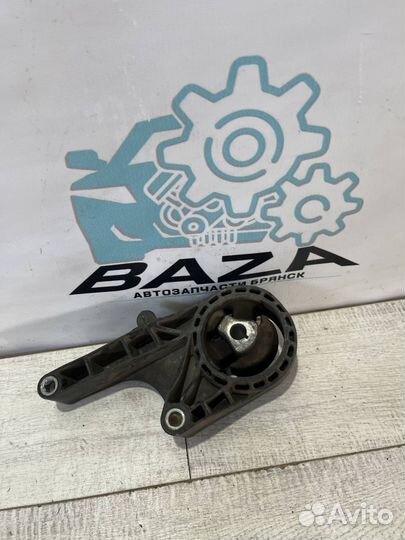 Подушка кпп Chevrolet Cruze