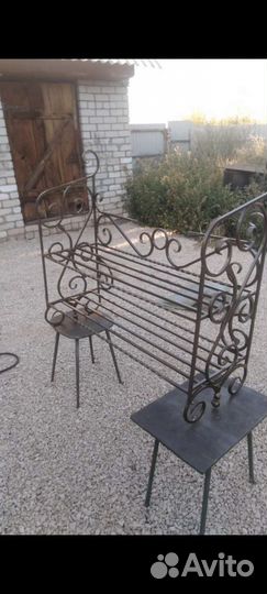 Обувная полка и вешалка