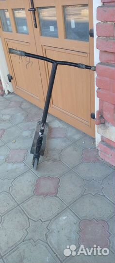 Трюковой самокат tech team