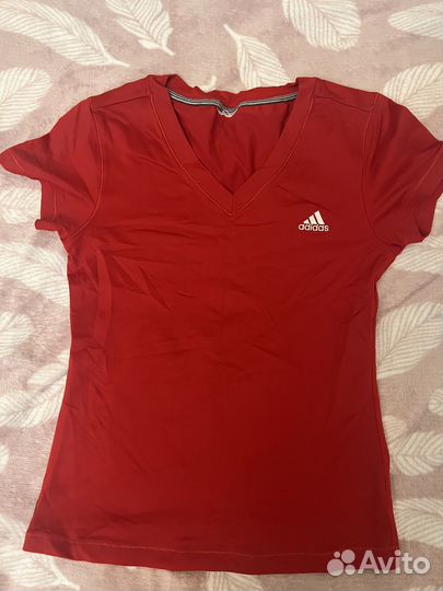 Футболка adidas женская