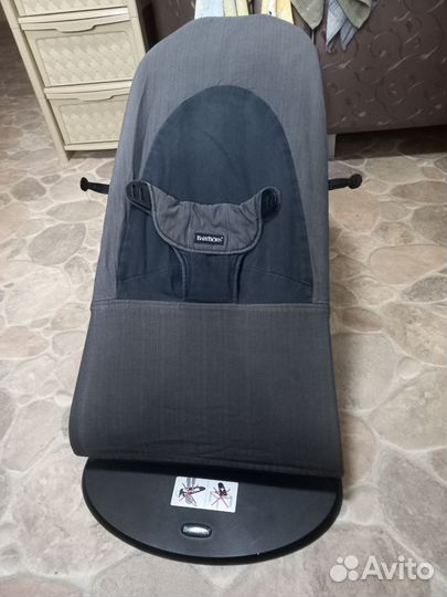 Шезлонг babybjorn