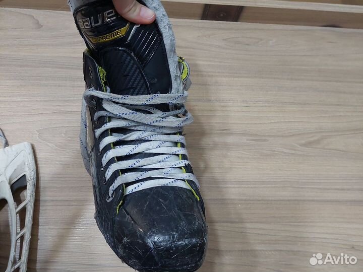 Хоккейные коньки bauer