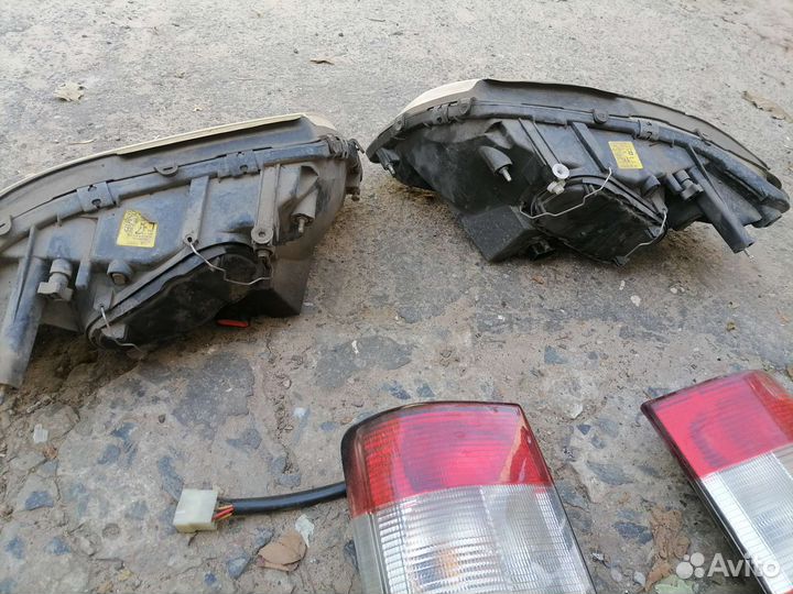 Фары УАЗ патриот