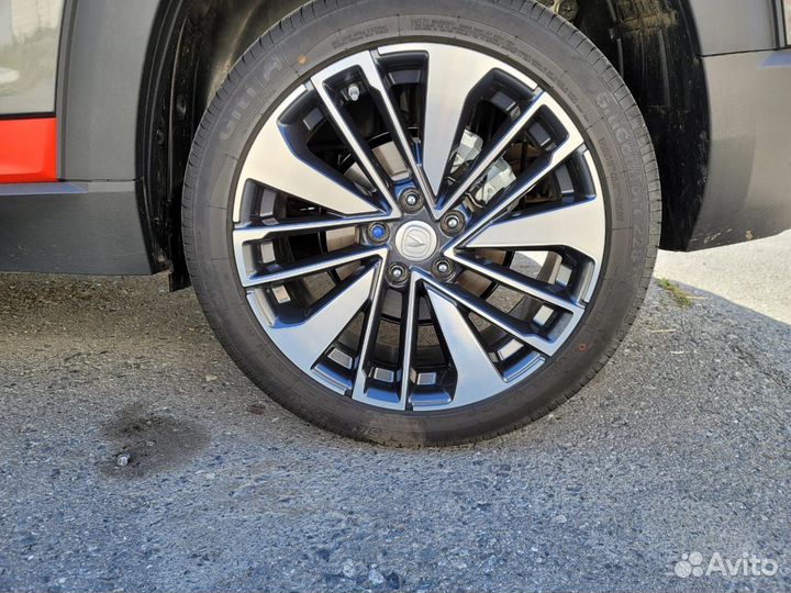 Диски с резиной Changan R18 5x110