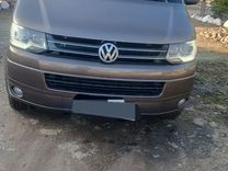 Volkswagen Multivan 2.0 AMT, 2015, 310 000 км, с пробегом, цена 2 800 000 руб.