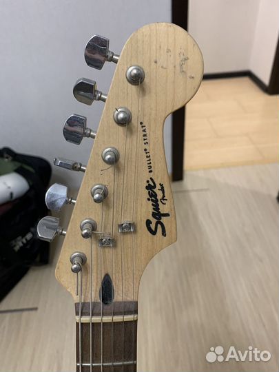 Электро гитара