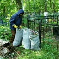 Благоустройство могил на кладбище, Петропавловск-Камчатский