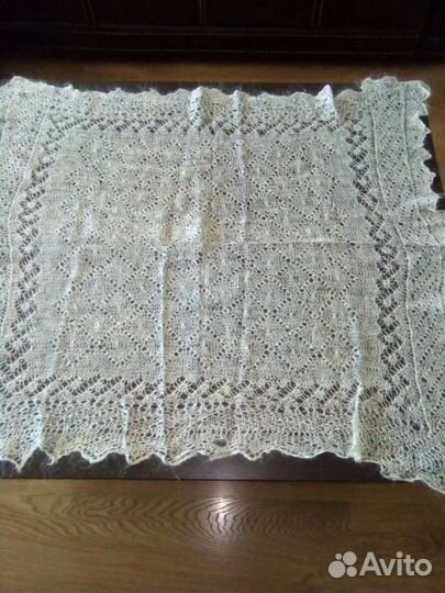 Платки пуховый и шерстяной