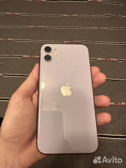 iPhone 11, 64 ГБ