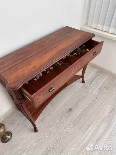 Тумба под телевизор, тумба стол