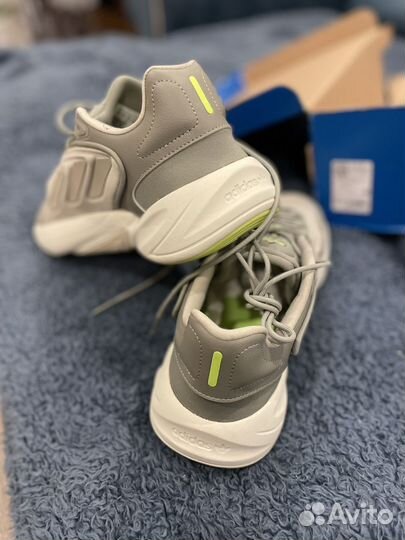 Adidas ozelia 46 /us 12/uk11 оригинал