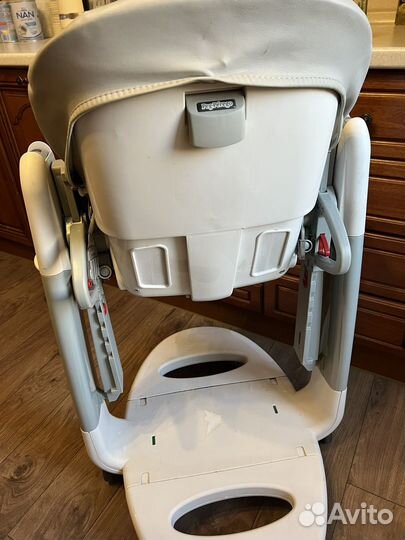 Стулльчик для кормления Peg Perego tatamia