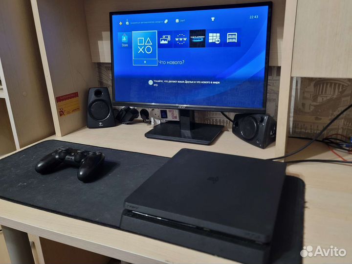 Sony PlayStation 4