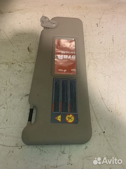 Renault Sandero Козырек солнцезащитный