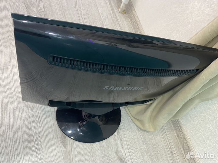 Монитор для компьютера