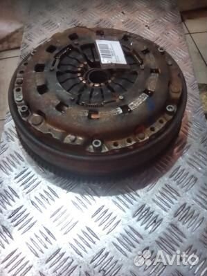 Маховик демпферный бензиновый BMW 3 E90/E91 (76G39