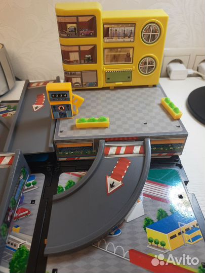 Городок для машинок