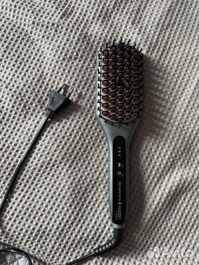 Расческа-выпрямитель Remington CB7480