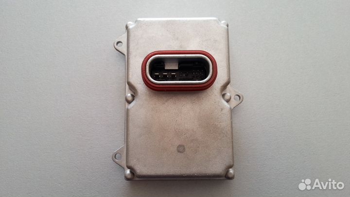 Блок розжига ксенона Ауди A-8 03-07 г. в