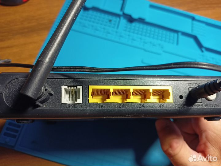 D-Link DSL-2640U adsl модем маршрутизатор