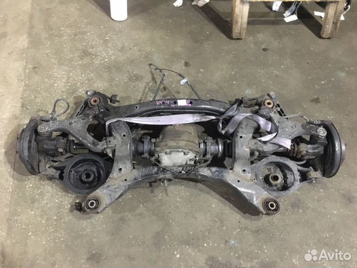 Задняя балка nissan gloria y34