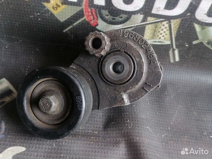 Натяжной ролик генератора Chevrolet Aveo T250