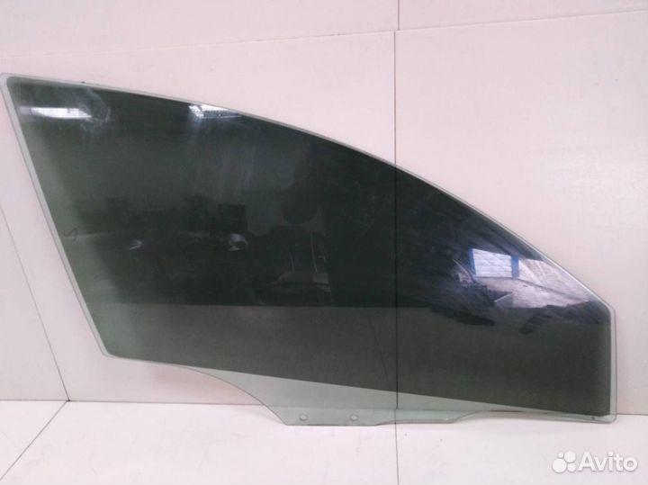 Стекло двери передней правой Mazda Mazda 3 BK 2002