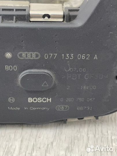 Дроссельная заслонка Audi Q7 4.2 2007