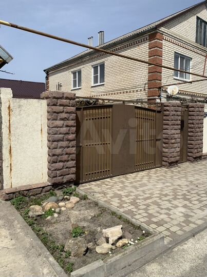 Дом 228 м² на участке 3,2 сот.