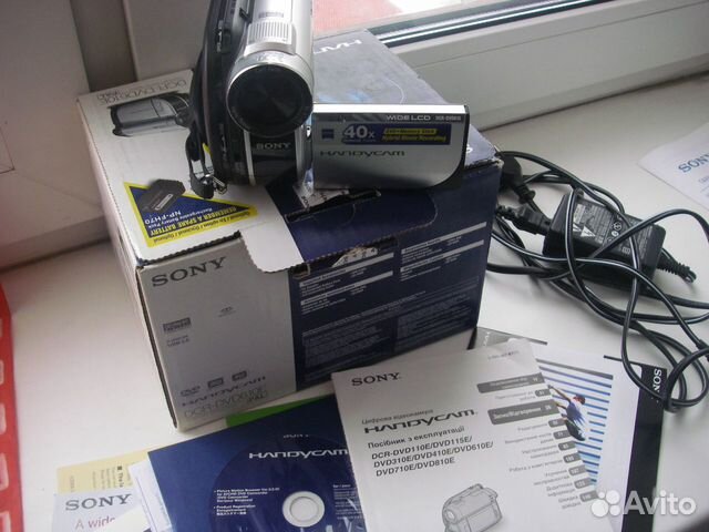 Видеокамера Sony DCR-DVD610E отличная комплект
