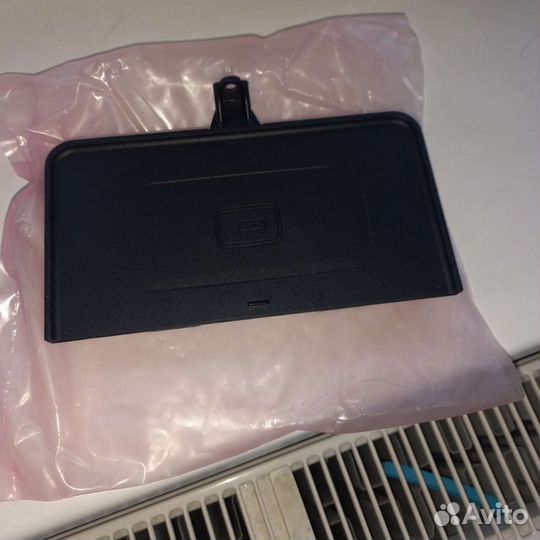 Беспроводная зарядка бмв 5 г30