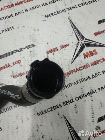 Патрубок печки w211 Mercedes (правый руль)