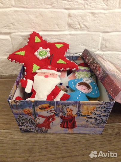 Елочка с игрушками из фетра