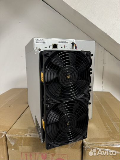 Antminer Т21 190Th новый