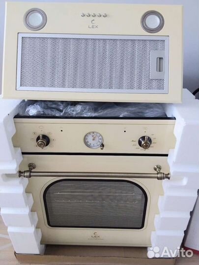 Комплект. Духовка, варочная панель, вытяжка