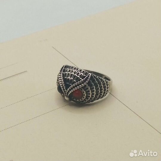 Серебряное кольцо 