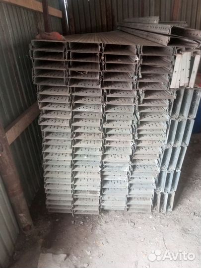 Лоток перфорированный