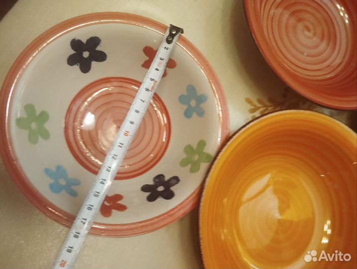 Комплект керамических тарелок