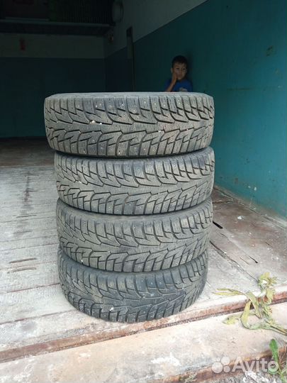 Hankook Winter I'Pike 195/65 R15