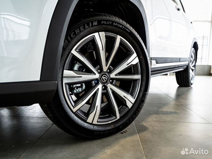 Changan CS95 2.0 AT, 2024