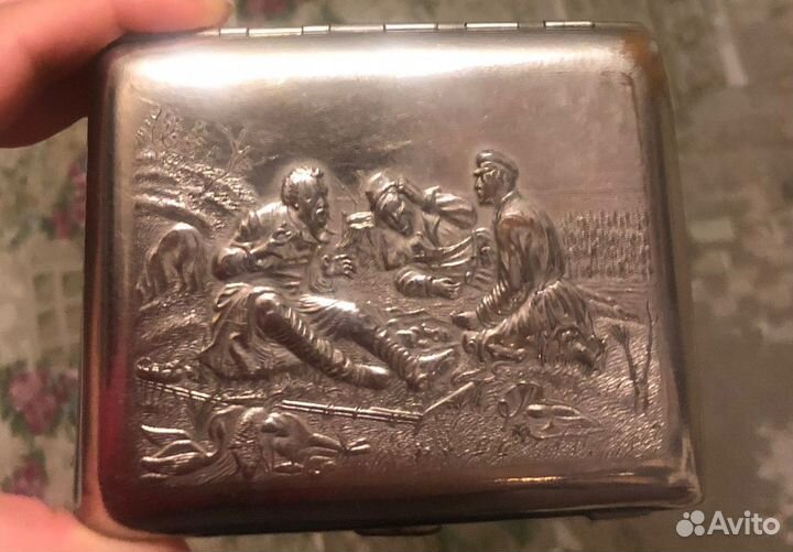 Портсигар СССР Охотники на привале