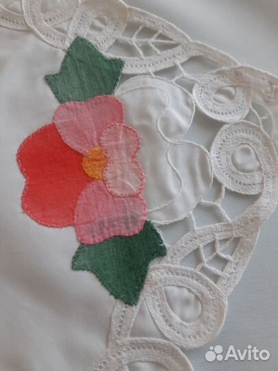 Скатерть и 9 салфеток Китай