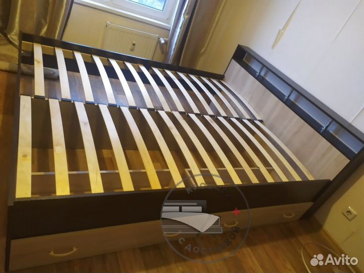 Кровать двуспальная