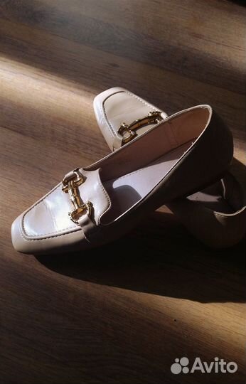 Лоферы с квадратным носом